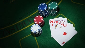 Texas Hold'em Strategy & Tips
